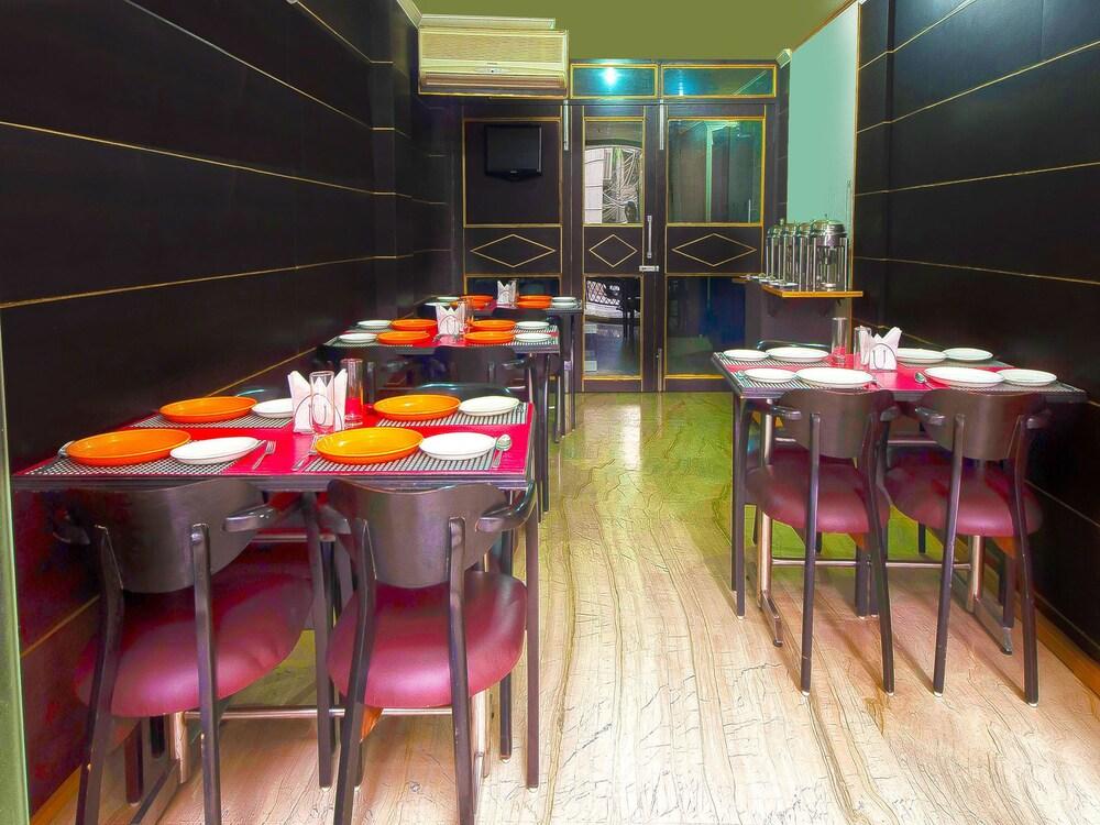 Hotel Amrit Villa Delhi  Extérieur photo